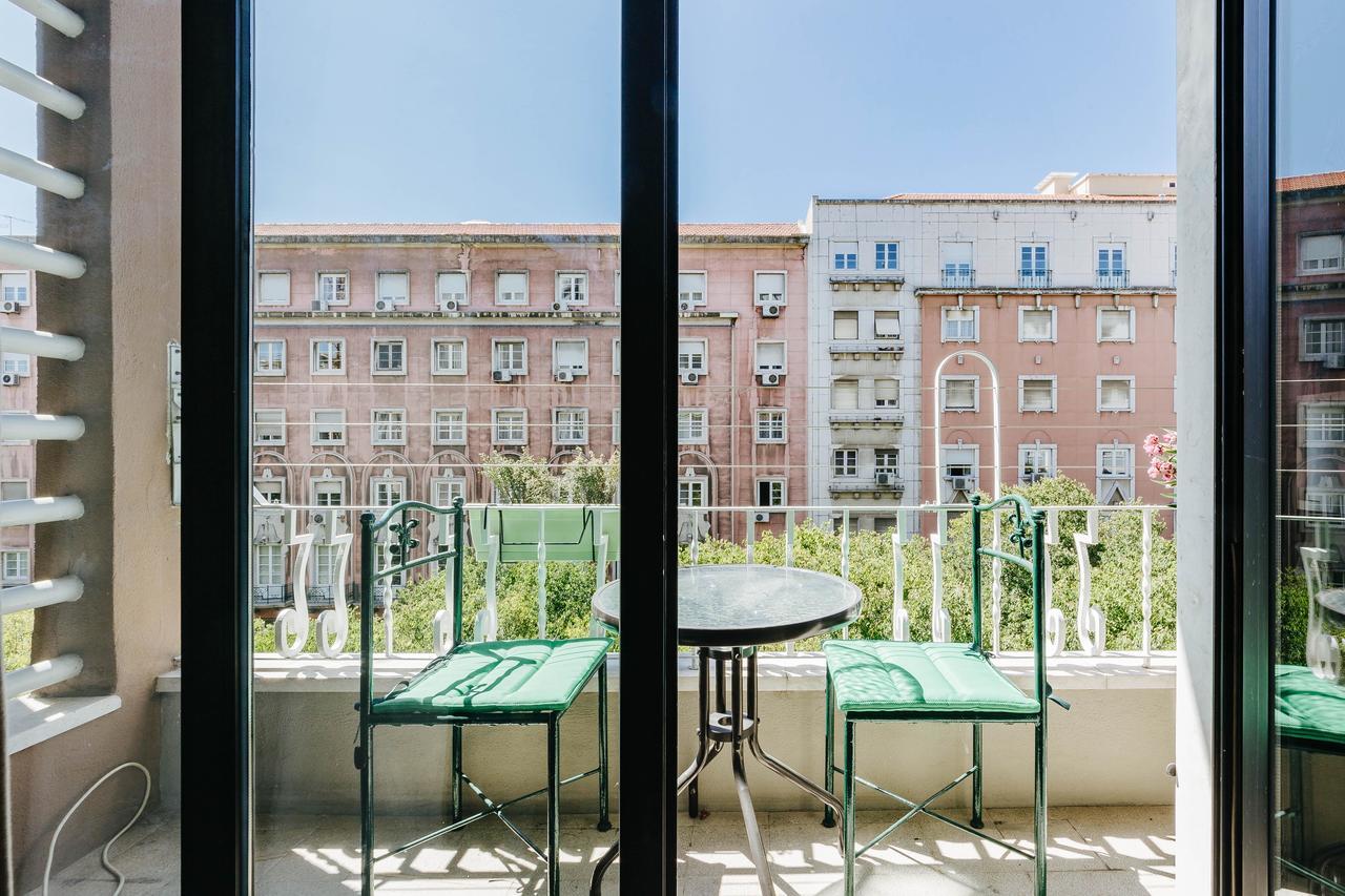 Santos Hostel - Lisboa Lisbon Exterior photo